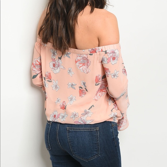 Off the Shoulder Blush Blouse - Picture 3 of 4